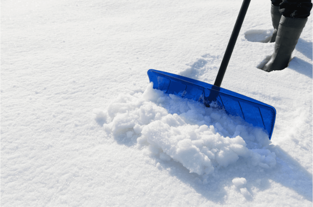 Strategic Approaches to Snow Removal for Commercial Flat Roofs - Winter Drainage and Snow Removal